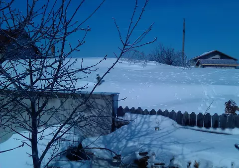 AJUTOARE pentru zecile de mii de sinistraţi complet izolaţi de zăpada cât casa