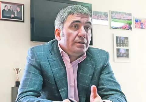 Gică Hagi crede că e foarte greu ca Steaua să mai ia titlul în acest sezon: «Au de tras şi pentru podium»