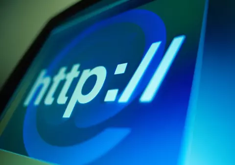 ATENŢIE! Pe 8 martie, FBI ne lasă FĂRĂ INTERNET! Vezi ce e de făcut!