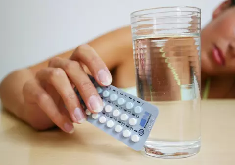 ALARMĂ de GRAD 0! Vezi din ce cauză ar putea milioane de femei să rămână însărcinate!