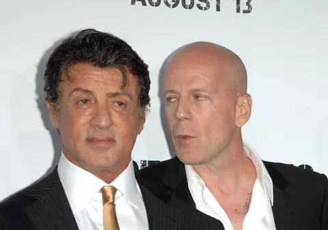 Nu mai sunt ce-au fost! După o trântă într-un restaurant cu Bruce Willis, Sylvester Stallone a fost operat la umăr