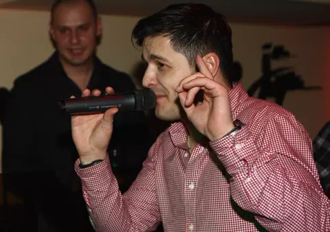 Vrei să-ţi surprinzi iubitul de Valentine's Day? Te ajută Liviu Vârciu