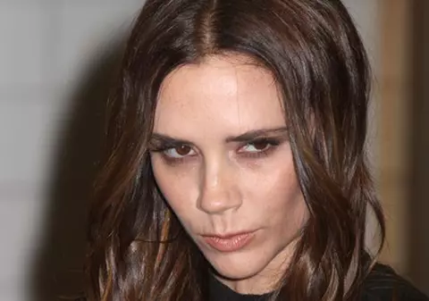 Ce a păţit Victoria Beckham de arată în halul ăsta? | FOTO