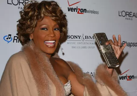 Familia lui Whitney Houston a dezvăluit cauza morţii! Artista nu s-a înecat!