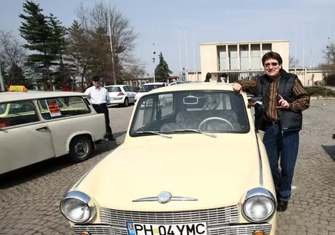 Acesta e un trabant din 1964. Îţi vine să crezi ce bine arată?