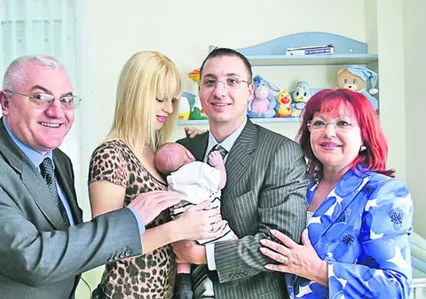 «Mai stau un an, apoi plec»