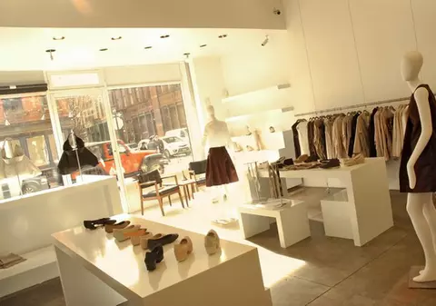Iată cum arată magazinul din SUA al Irinei Schrotter! FOTO