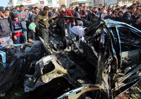 Imagini de coşmar în Fâşia Gaza după atacurile aeriene ale Israelului! Zeci de morţi şi de răniţi! FOTO