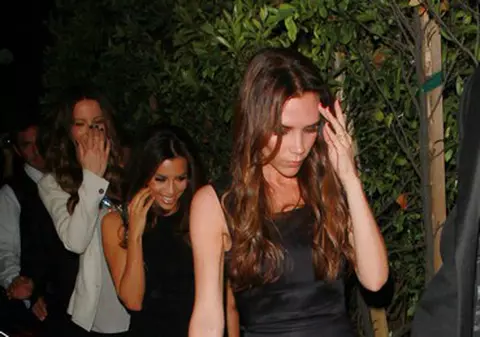 Când cele trei grații ale Hollywood-ului ies în oraș, toți bărbații sunt la picoarele lor! FOTO