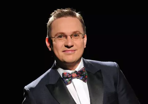 16 concurenţi intră în Fabrica de staruri de la TVR