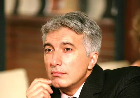 Lovitură de telenovelă la Guvern! Ungureanu îl ia consilier de imagine pe actorul "Ţeavă" Cătălin Căţoiu