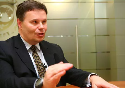 Jeffrey Franks râde în hohote când vine vorba de majorări salariale în România | VIDEO