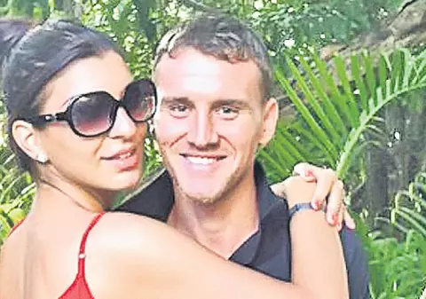 Bancul zilei! Uite cum a speriat Andreea Tonciu o plajă întreagă!