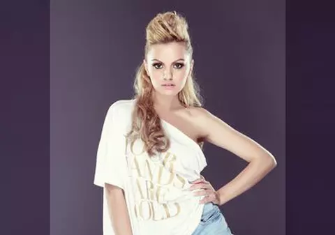 Alexandra Stan, internată de urgenţă la un spital din Turcia