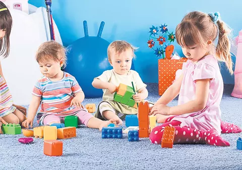 Atenţie la ce jucării cumpăraţi copiilor de Paşte! Pe piaţă ajung falsuri periculoase