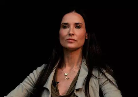 Ştiai că Demi Moore e Demetria Gene Guynes în buletin! Află alte nume reale de-ale vedetelor!