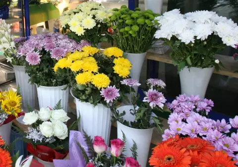 Garda Financiară s-a pus pe  florărese! RAZIE DE 8 MARTIE