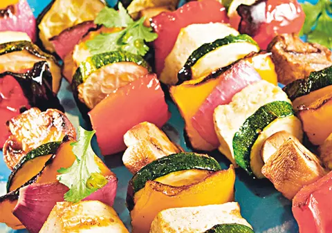 Postul Paștelui: înlocuieşte carnea cu soia | Îți dăm patru rețete delicioase