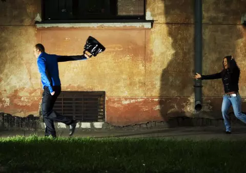 Infracţionalitatea stradală a scăzut în Capitală. Vezi comparaţia cu 2009!