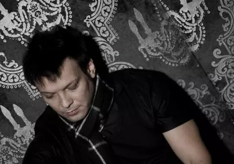 Dan Denes de la Fly Project a fugit cu iubita la munte de ziua lui! Află ce cadouri a primit!