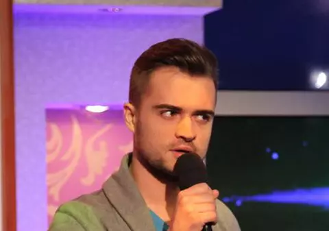 Cătălin Josan îşi aduce un omagiu: "E clar că muzică este punctul meu forte"