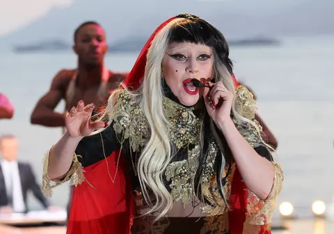 Se lansează în afaceri! Lady Gaga vrea să lanseze pe piaţă periuţe de dinţi cântătoare