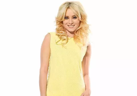 Laura Cosoi, sfat pentru femeile anorexice: "Înfometarea nu este o soluție! Renunțați doar la anumite alimente!"