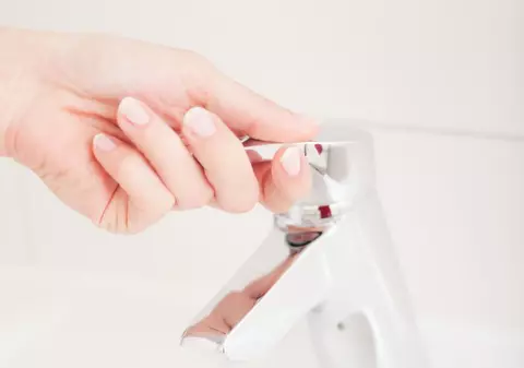 Stai în sectorul 1 al Capitalei? Află unde se opreşte apa