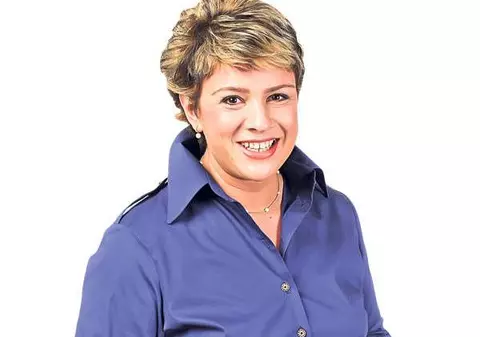 Teo Trandafir a vorbit pentru prima dată despre iubitul ei: "Era o relaţie pe internet de pură prietenie şi într-o zi am zis să ne vedem..."