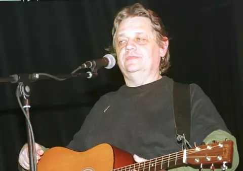 Concert Pasărea Colibri în Capitală