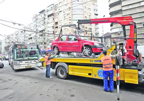 Senatorii le dau veşti bune şoferilor în Săptămâna Mare: Maşinile parcate aiurea nu vor mai fi ridicate!