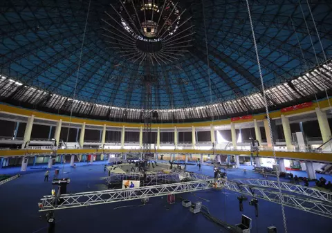 Au început pregătirile pentru mega show-ul "Sensation - Ocean of White” | Galerie foto  