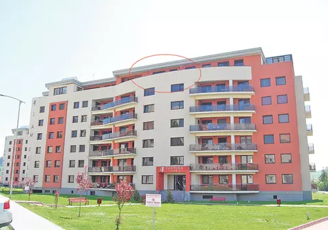 Tripleţii lui Luciu primesc câte un superapartament! / EXCLUSIV