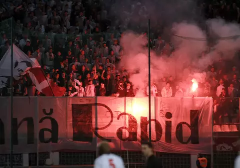 Impresarii au plecat dezamăgiţi de la Rapid - Dinamo. Spectacol a fost doar în tribune / FOTO