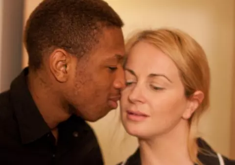 Ce apropiați au fost Delia Antal și fratele lui Didier Drogba pe platoul de filmare! FOTO