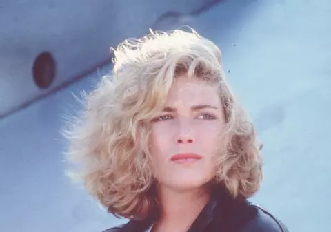 O mai recunoşti? A fost una dintre cele mai hot blonde!