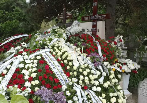 Luca Călinescu a fost înmormântat | FOTO&VIDEO