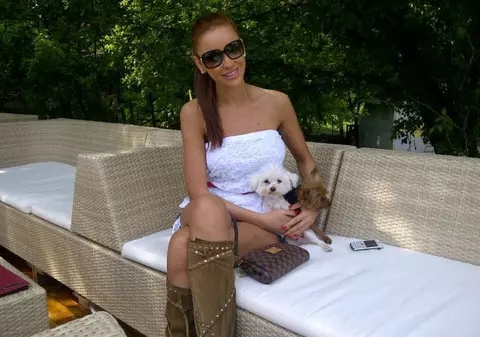 Bianca Drăguşanu, singură de Paşte! Vezi ce s-a întâmplat!