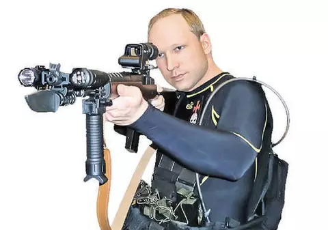 Breivik a vrut să-i ucidă pe premierul Norvegiei și mai mulți miniștri