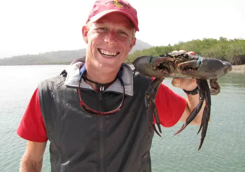 CEL MAI BUN JOB din lume s-a dovedit a fi un BLESTEM! Vezi ce a păţit Ben pe insula de vis!