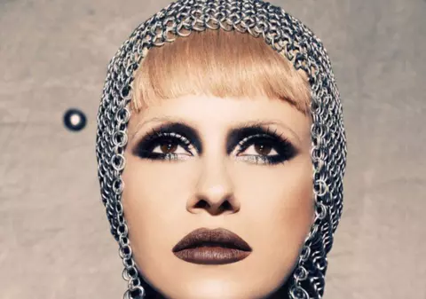 Aceasta e o vedetă din România! Imaginea fabuloasă în care e absolut de nerecunoscut