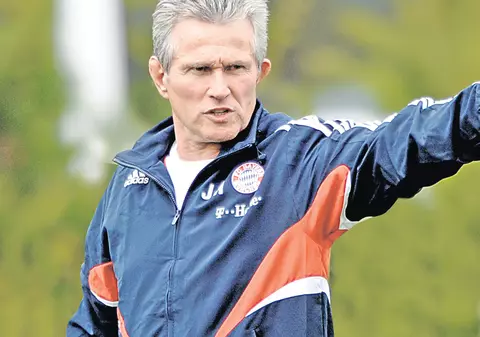 Antrenorul Jupp Heynckes, finalist al Ligii Campionilor cu Bayern München, a fost învins în trecut de trei echipe româneşti, dar s-a calificat de fiecare dată