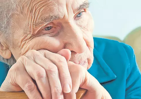 Vești bune pentru pensionari cu ocazia Paștelui. Poșta le aduce pensile cu trei zile mai devreme