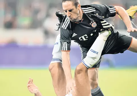 Înaintea întâlnirii din semifinalele Ligii Campionilor, Uli Hoeness, preşedintele bavarezilor, a declanşat un adevărat război psihologic