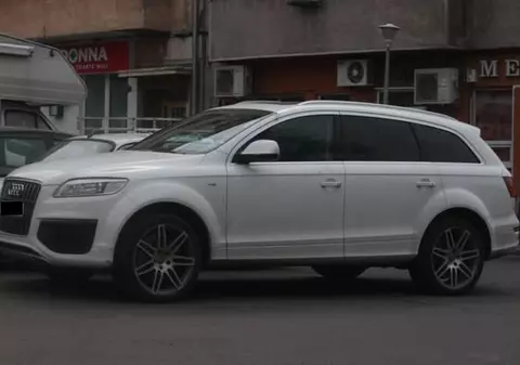 Bote, mai spălăm şi noi maşina?