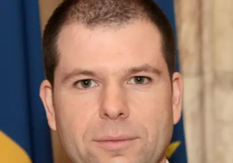 România vrea să împrumute un miliard de euro