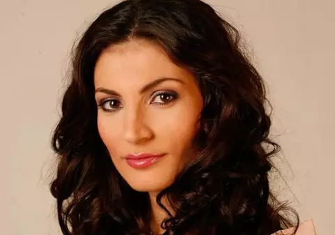 Ai tenul sensibil, iritat sau uscat? Ioana Ginghină îți recomandă o cremă miraculoasă, preparată în casă. Uite rețeta!