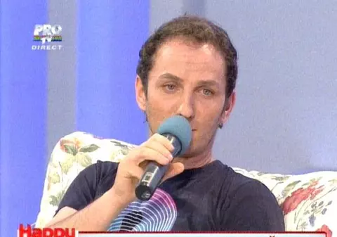 Mihai Trăistariu a avut o copilărie grea: "Tata era violent, o bătea pe mama, iar frigiderul nostru era mereu gol"