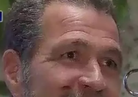 Acest bărbat TREBUIA SĂ FIE MORT! Totuşi, zâmbeşte plin de viaţa! Cazul care i-a uluit pe medici 