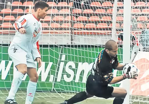 Cristi Borcea, acţionarul lui Dinamo: "Dau oricât pentru Adrian Mutu"